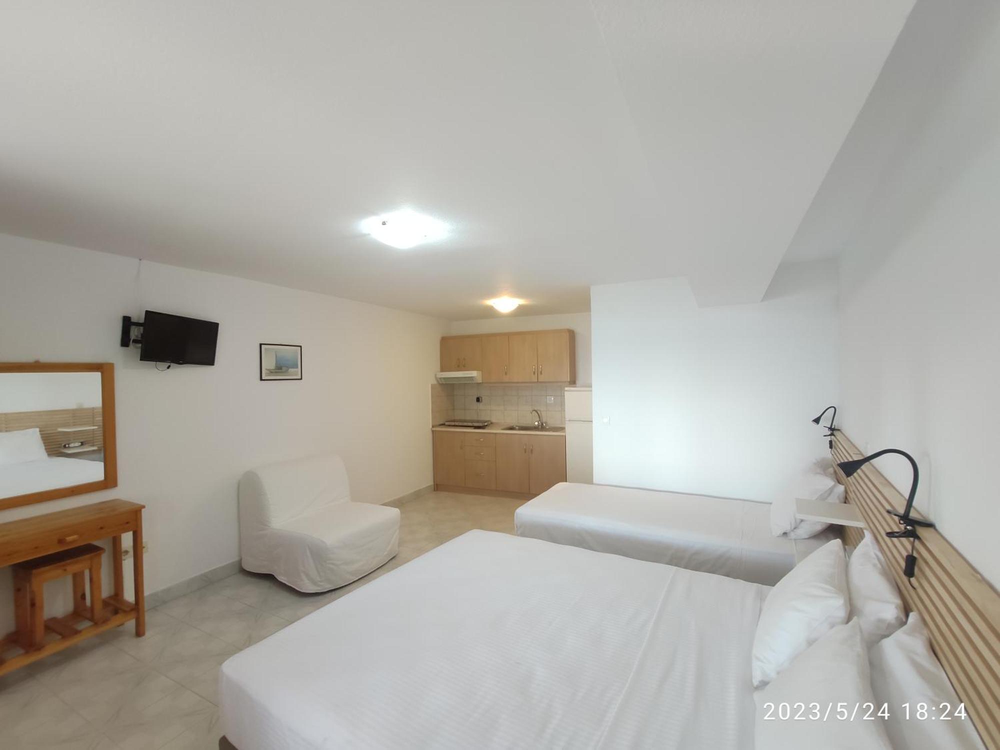 Para Thin Alos Inn Neos Marmaras Exterior foto