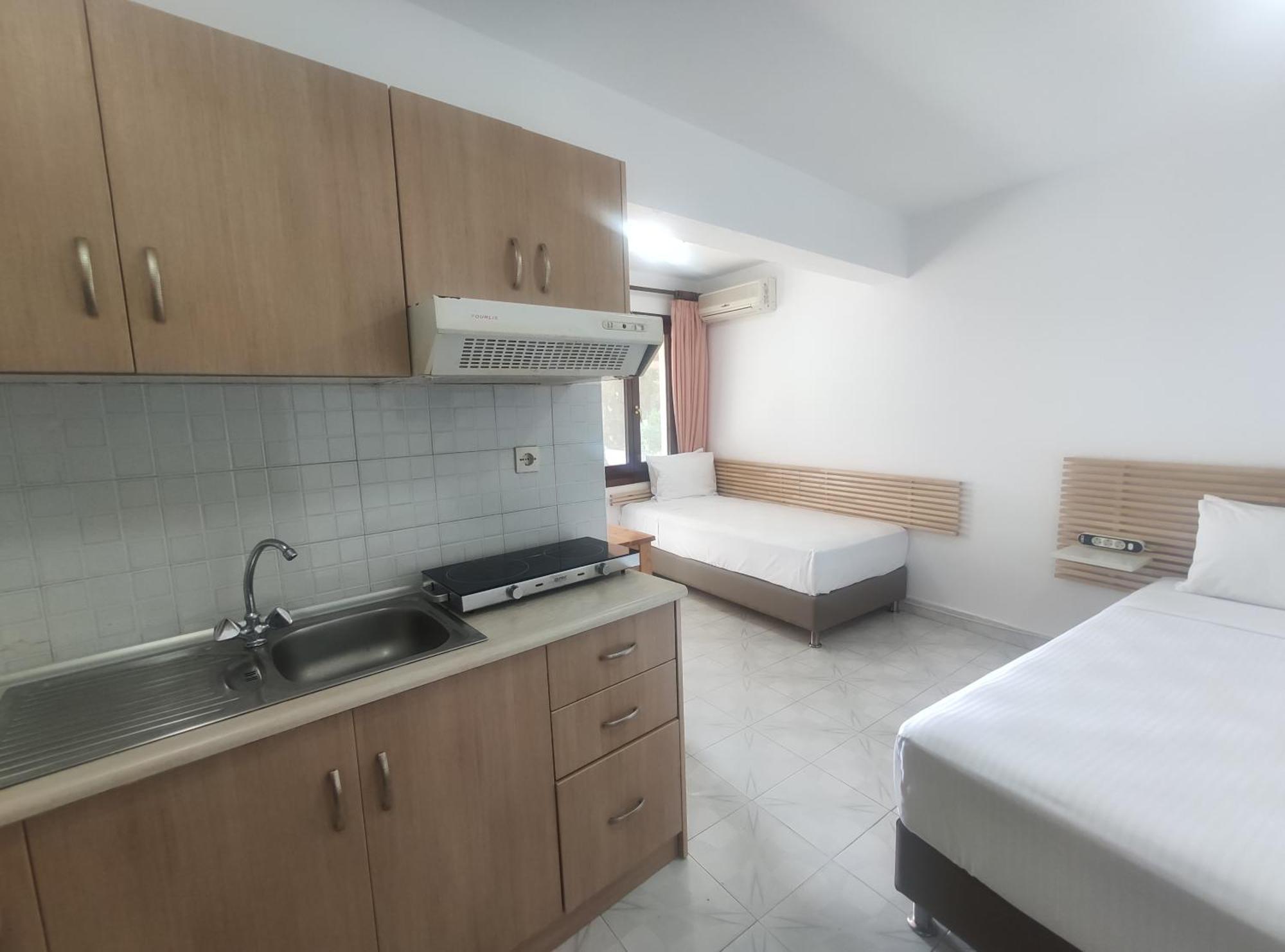 Para Thin Alos Inn Neos Marmaras Exterior foto